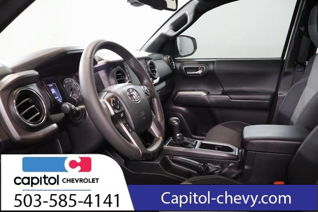 Used 2023 Toyota Tacoma TRD Off-Road AWD/4WD image 12