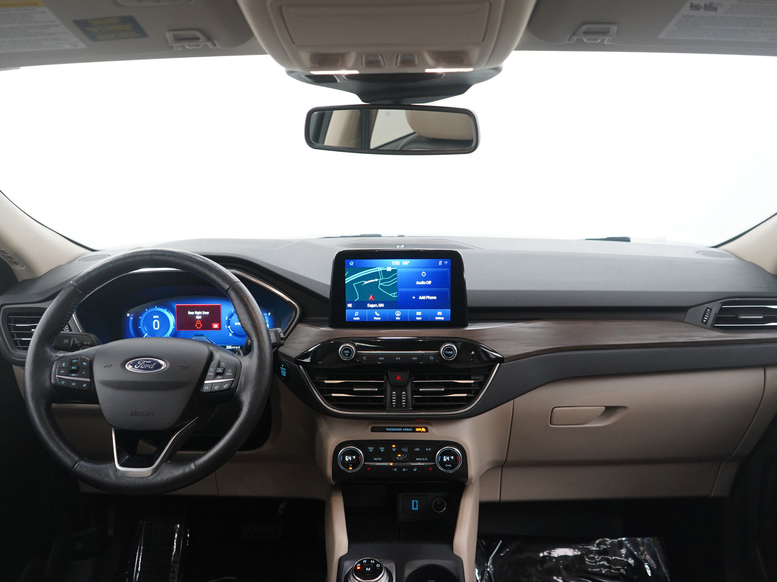 Used 2020 Ford Escape Titanium image 13