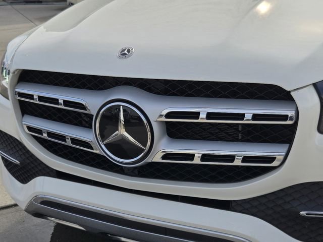 Used 2022 Mercedes-Benz GLS 450 4MATIC image 38