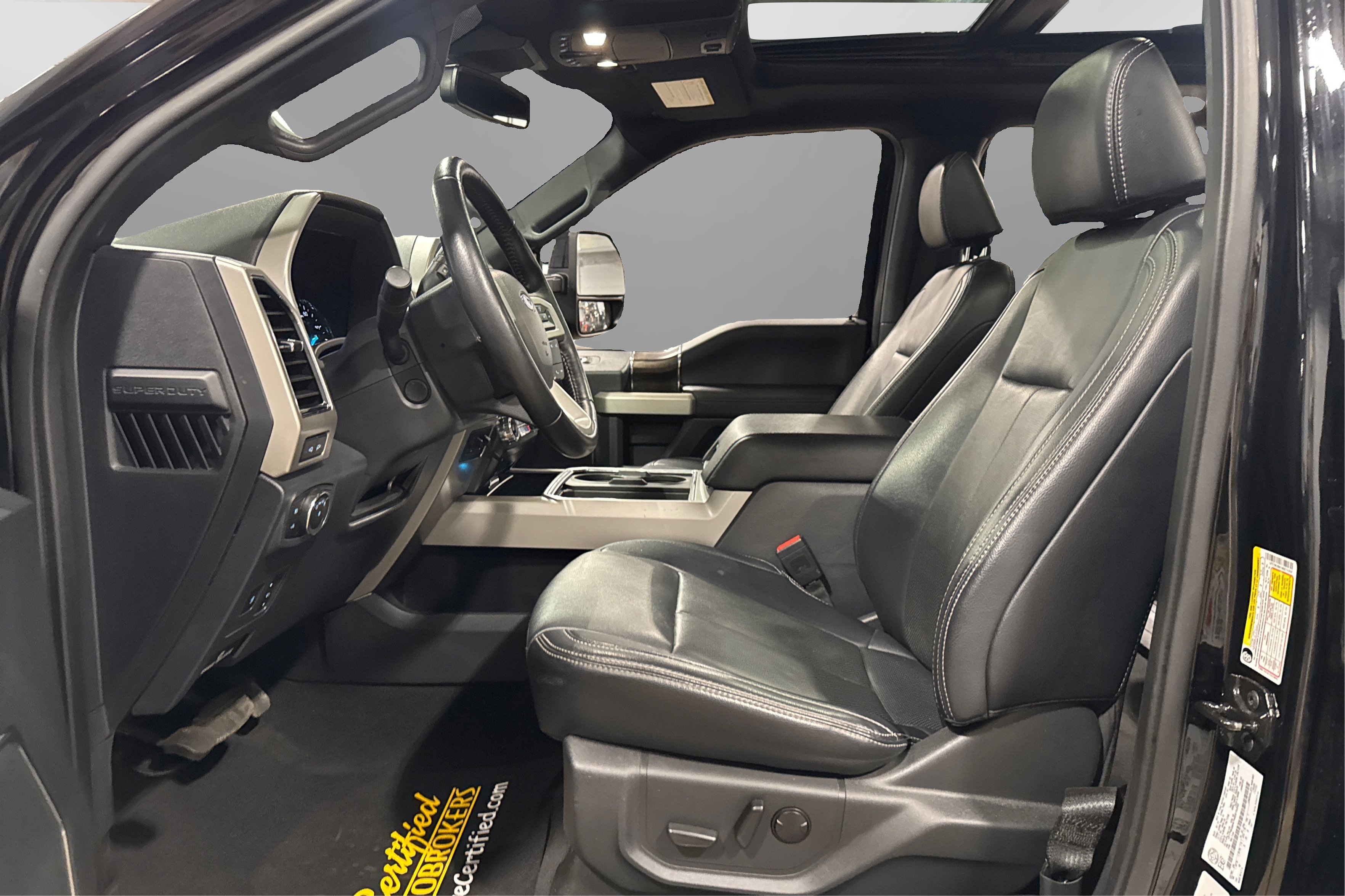 Used 2022 Ford F250 Lariat w/ Black Appearance Package image 20