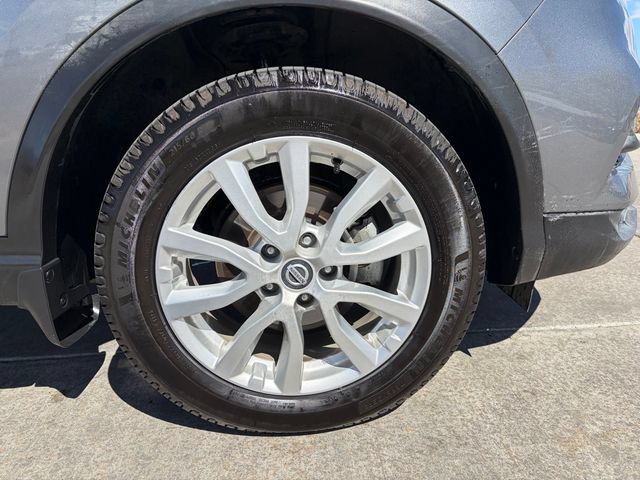 Used 2022 Nissan Rogue Sport SV AWD/4WD image 13