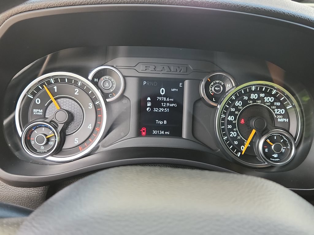 Used 2022 RAM 3500 Tradesman AWD/4WD image 17