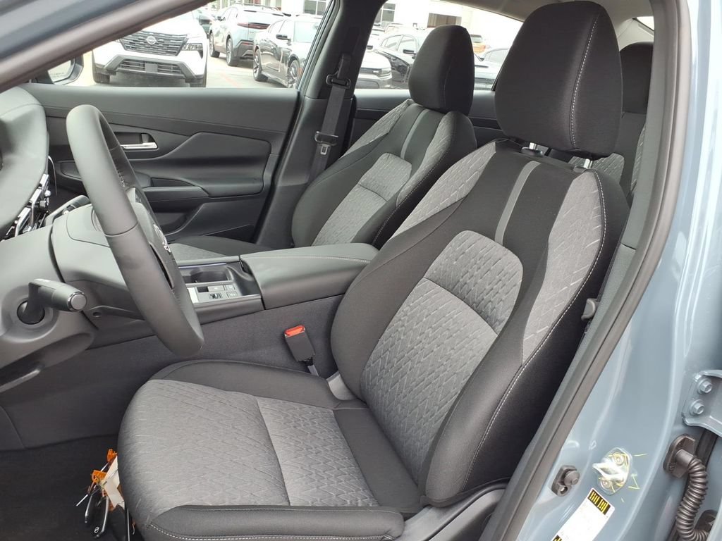 New 2026 Nissan Sentra SV w/ SV Convenience Package FWD image 12