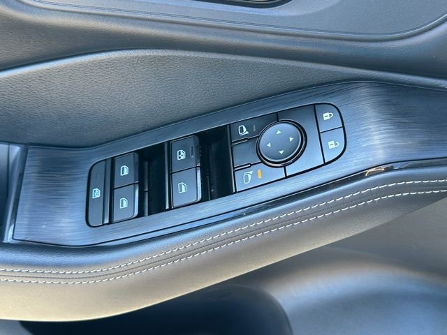 Certified 2023 Nissan Rogue SV w/ SV Premium B Package image 23