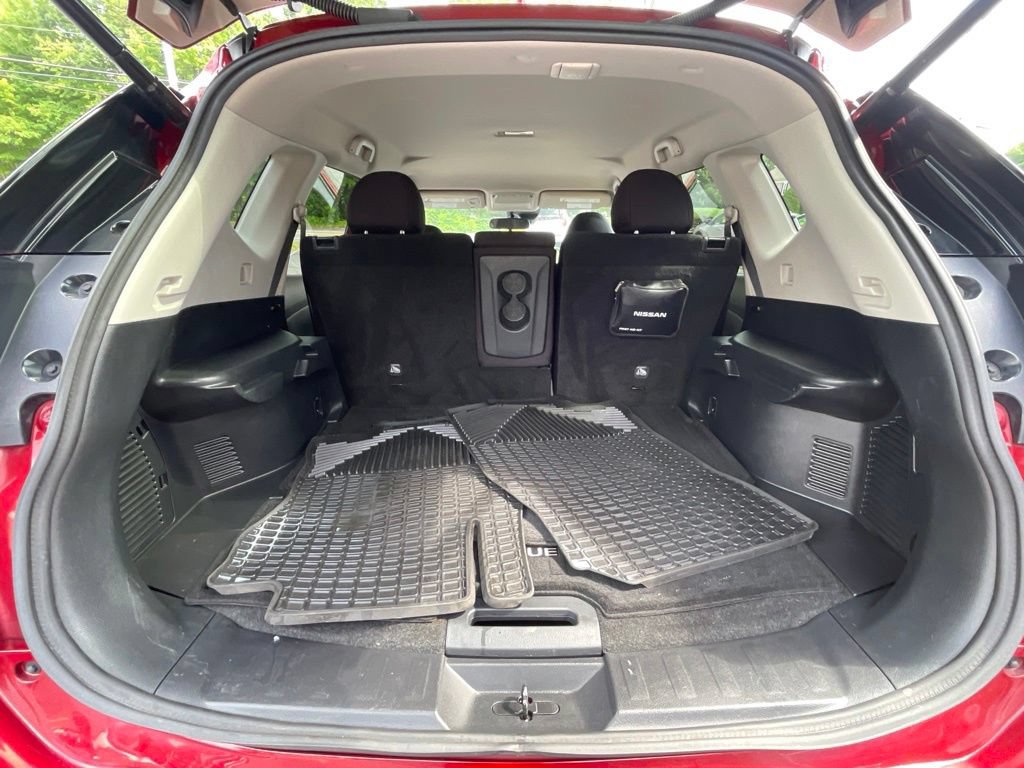 Used 2019 Nissan Rogue SV AWD/4WD image 24