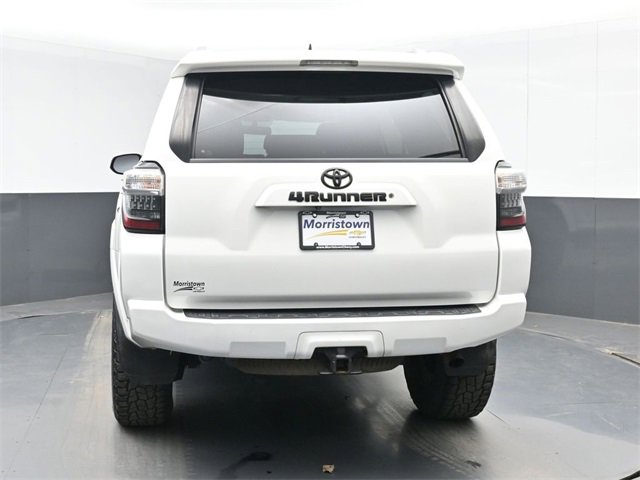 Used 2015 Toyota 4Runner SR5 image 13