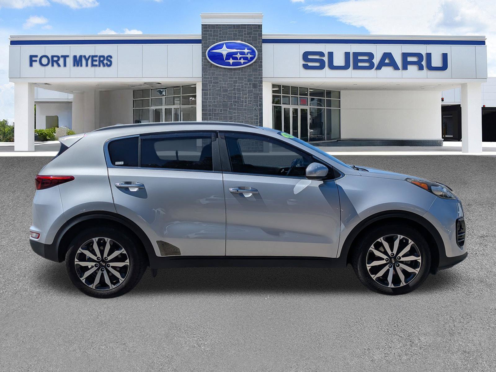 Used 2017 Kia Sportage EX FWD image 3