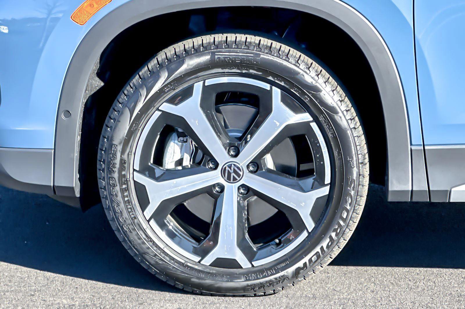 New 2026 Volkswagen Tiguan SE image 23