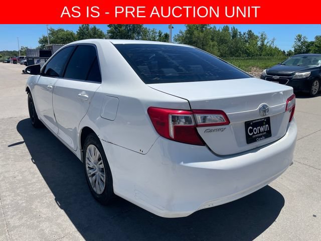 Used 2012 Toyota Camry LE FWD image 3