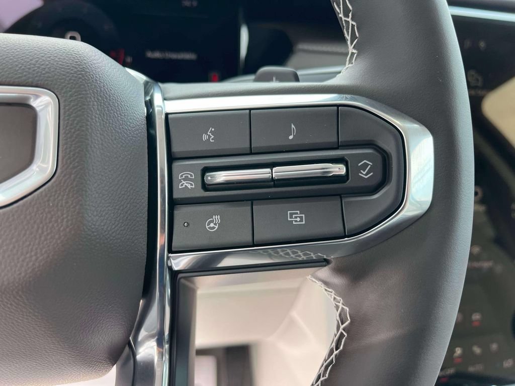New 2026 GMC Acadia Denali w/ Super Cruise Package FWD image 28