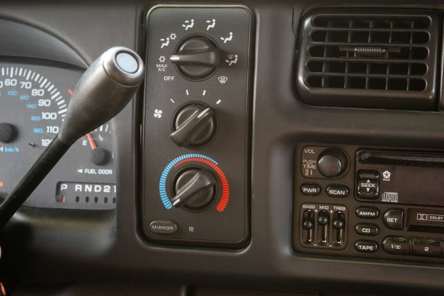 Used 2000 Dodge Ram 2500 Truck 4x4 Quad Cab image 26