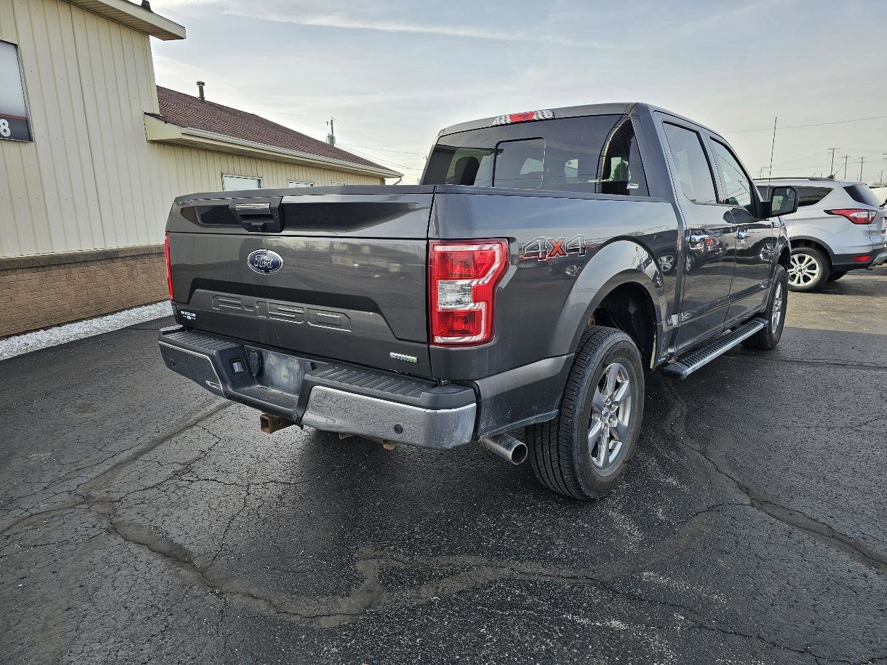 Used 2019 Ford F150 XLT w/ Equipment Group 302A Luxury AWD/4WD image 26