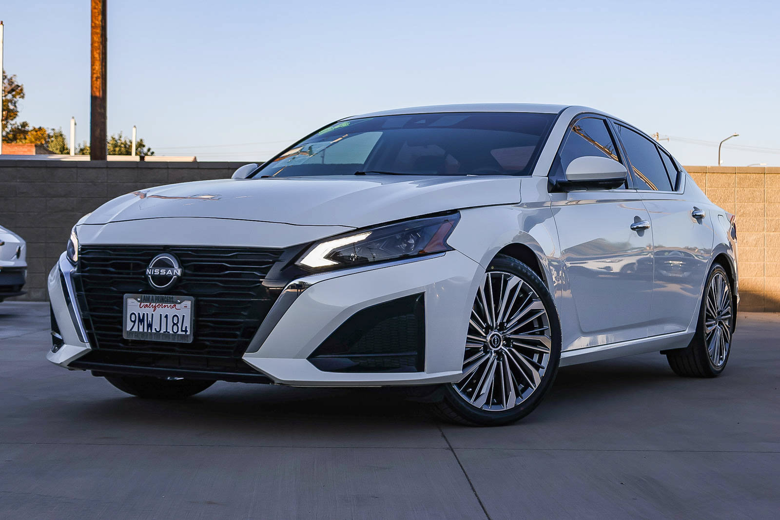 Used 2024 Nissan Altima 2.5 SL