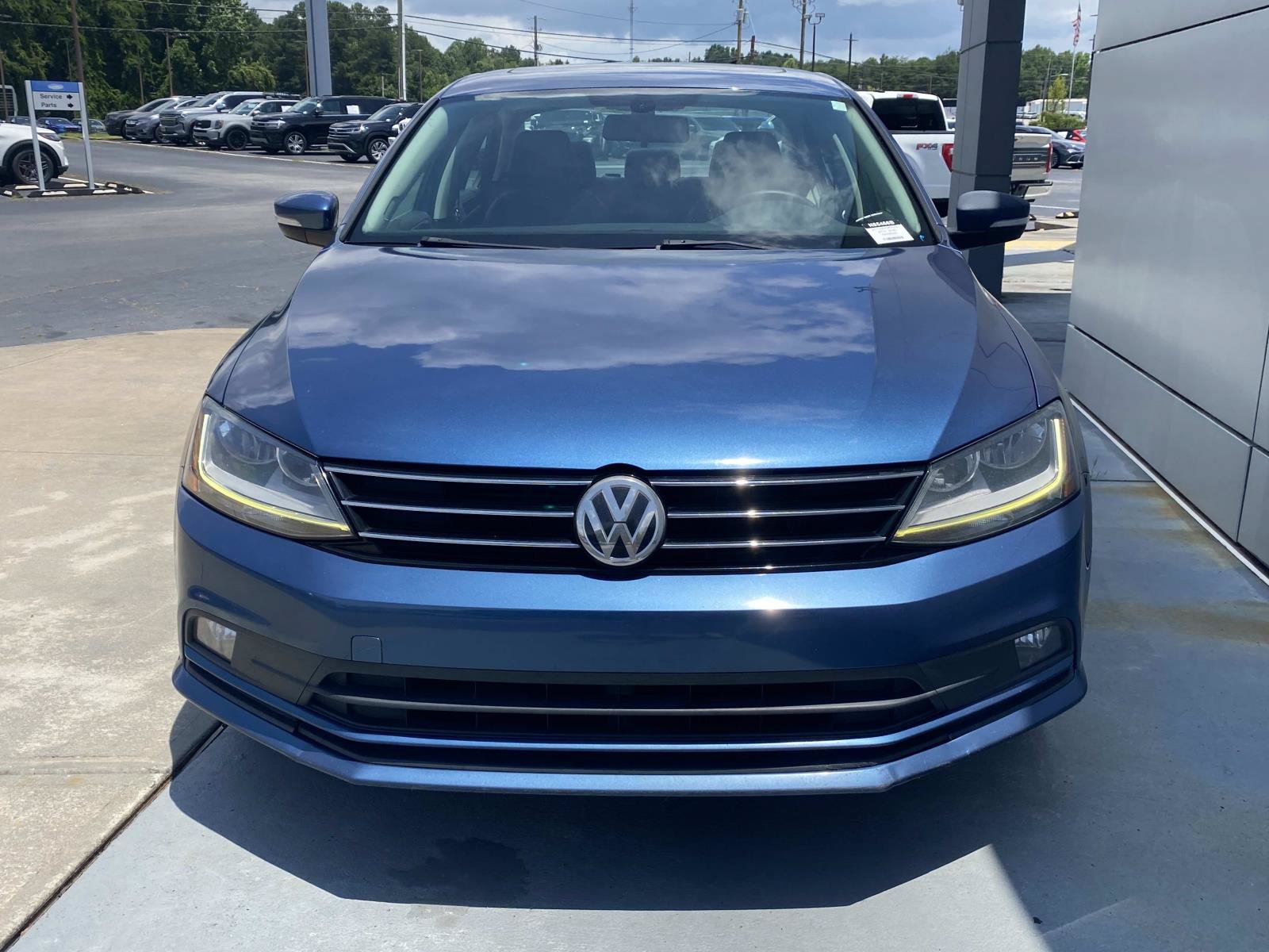 Used 2017 Volkswagen Jetta SEL FWD image 11