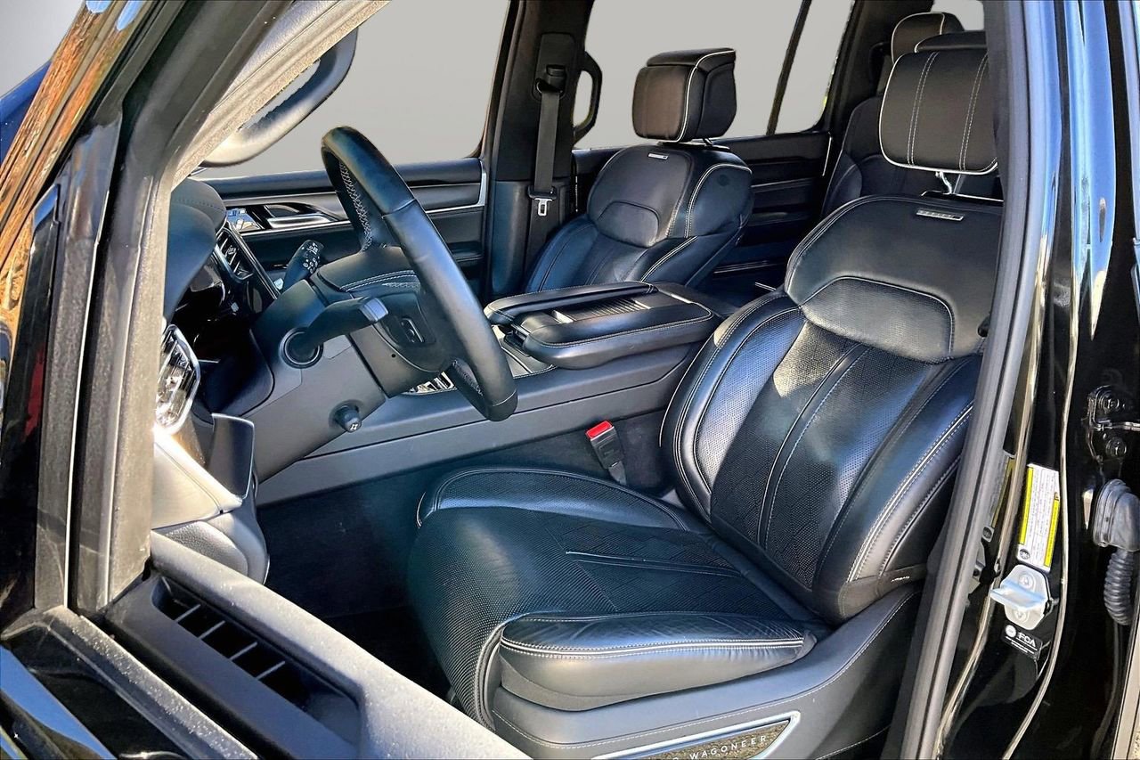 Certified 2024 Jeep Grand Wagoneer L Series II w/ Quick Order Packagew 28T image 22