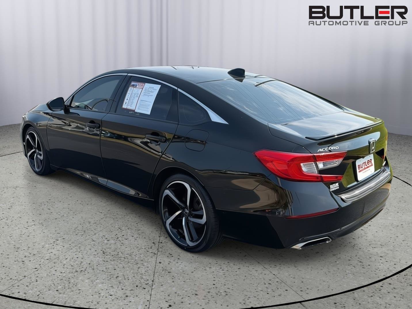 Used 2022 Honda Accord Sport image 4