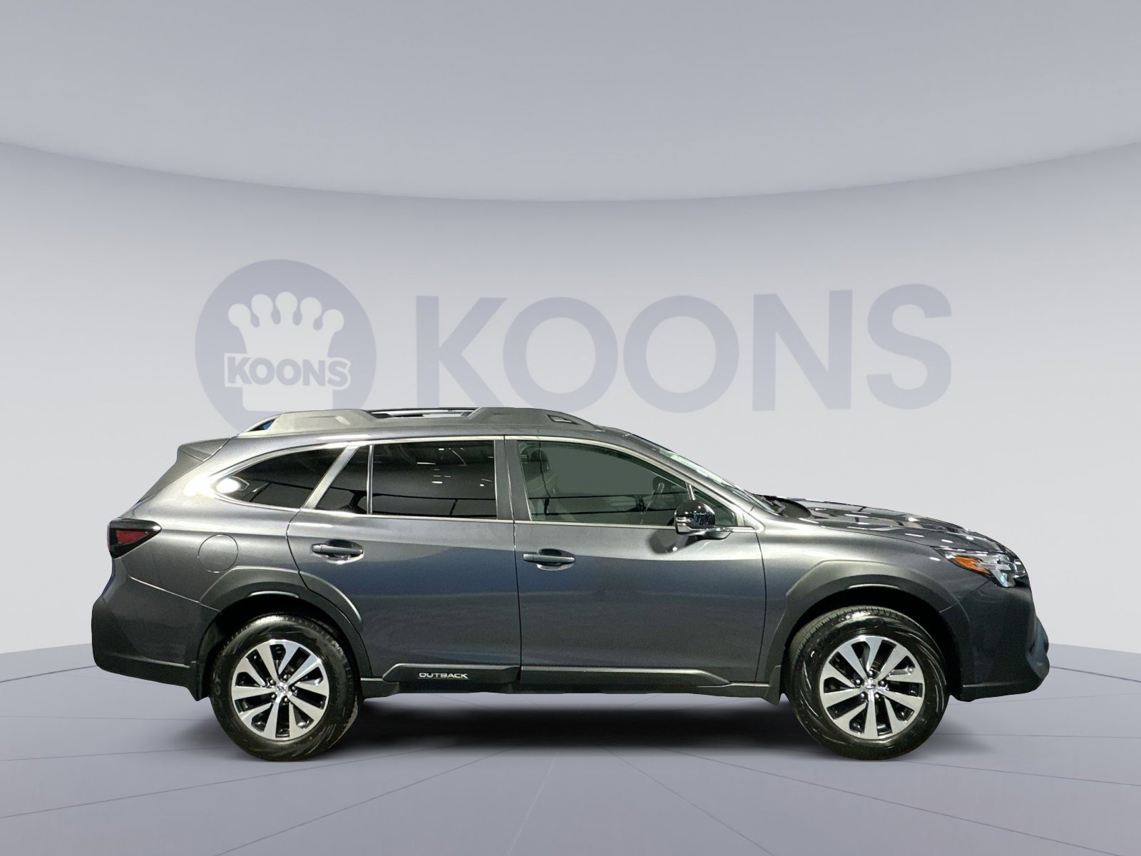 Used 2023 Subaru Outback Premium image 8