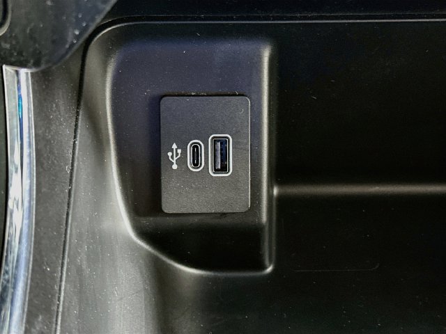 Used 2025 Ford F150 STX RWD image 18