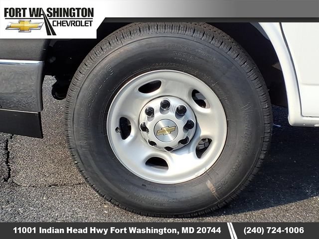 New 2026 Chevrolet Express 3500 w/ Driver Convenience Package RWD image 8
