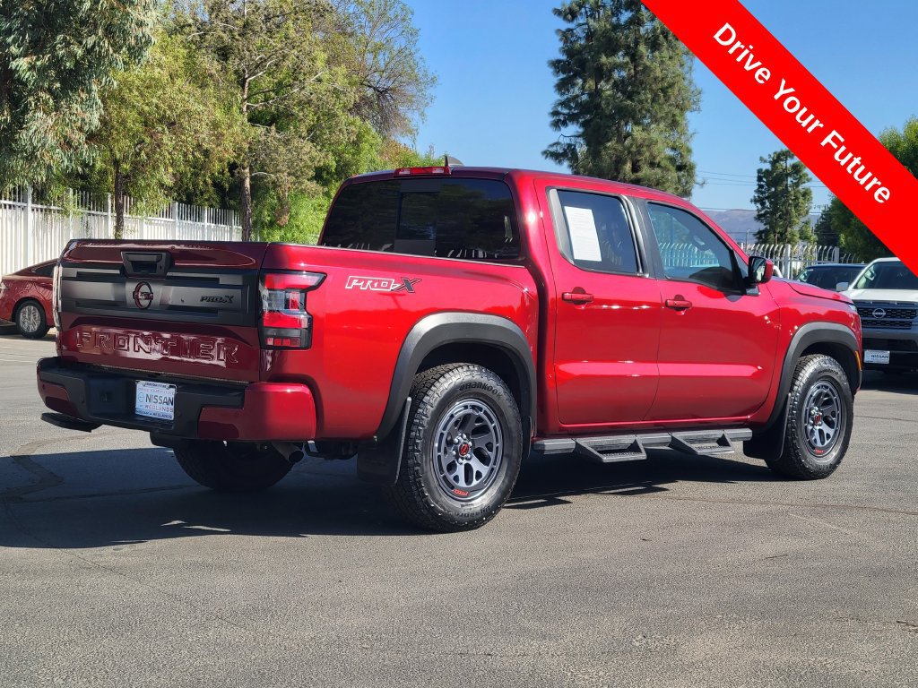 Used 2025 Nissan Frontier Pro-X RWD image 4