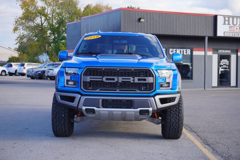 Used 2019 Ford F150 Raptor w/ Equipment Group 802A Luxury image 2