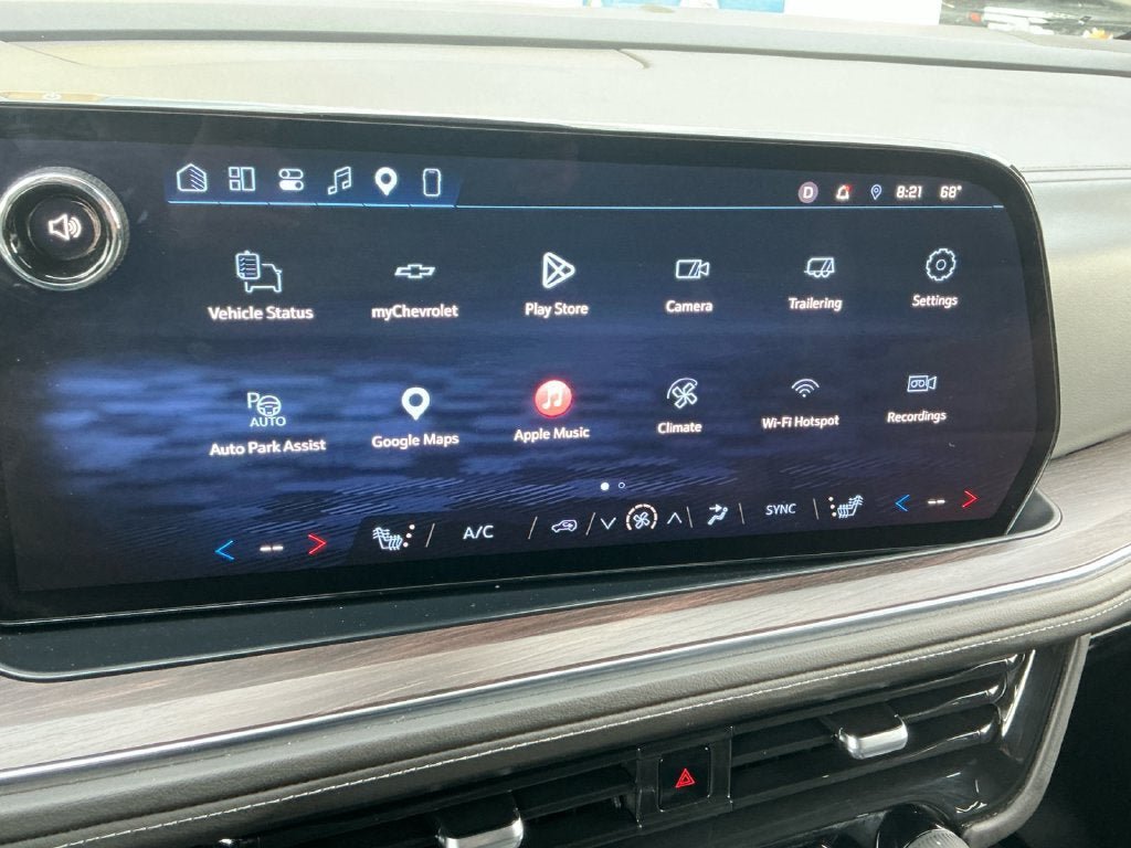 Used 2025 Chevrolet Tahoe LT AWD/4WD image 18