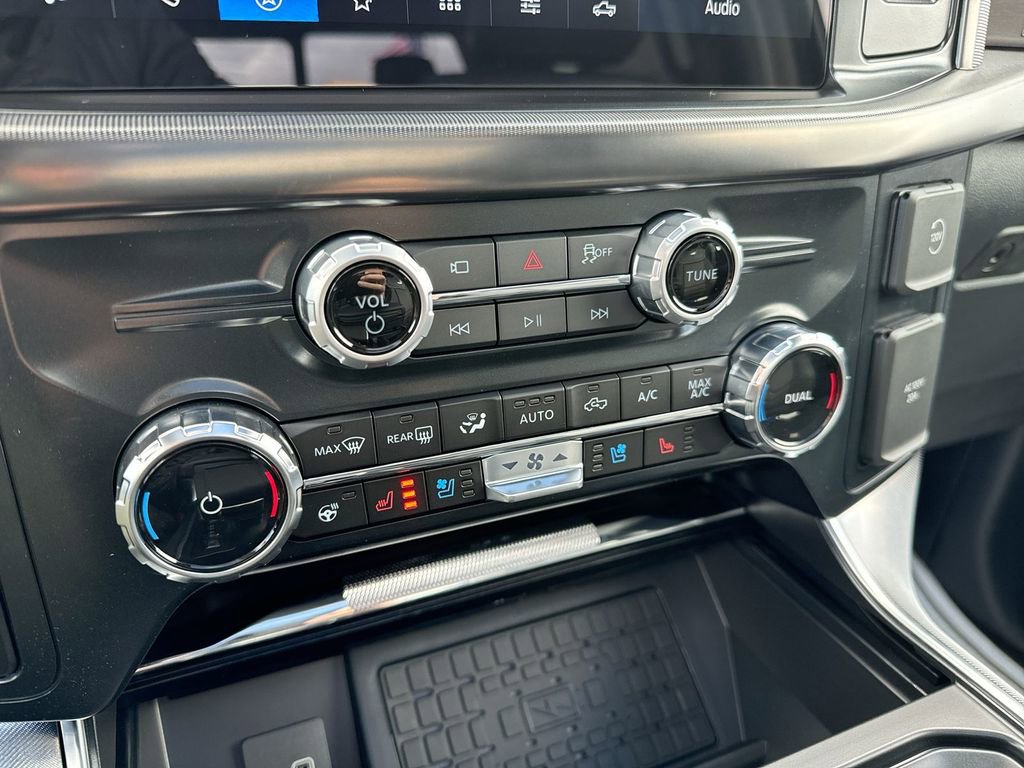 New 2025 Ford F150 Platinum w/ Equipment Group 702A High image 20