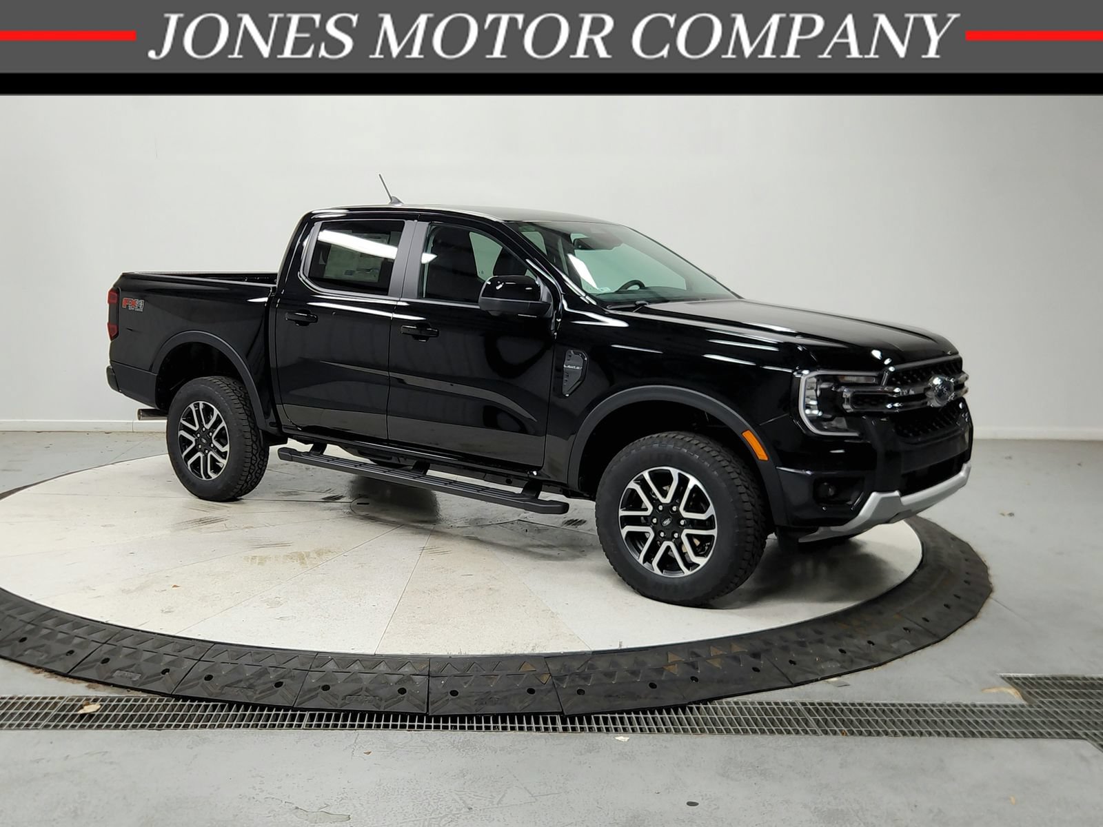 New 2026 Ford Ranger Lariat w/ FX4 Off-Road Package
