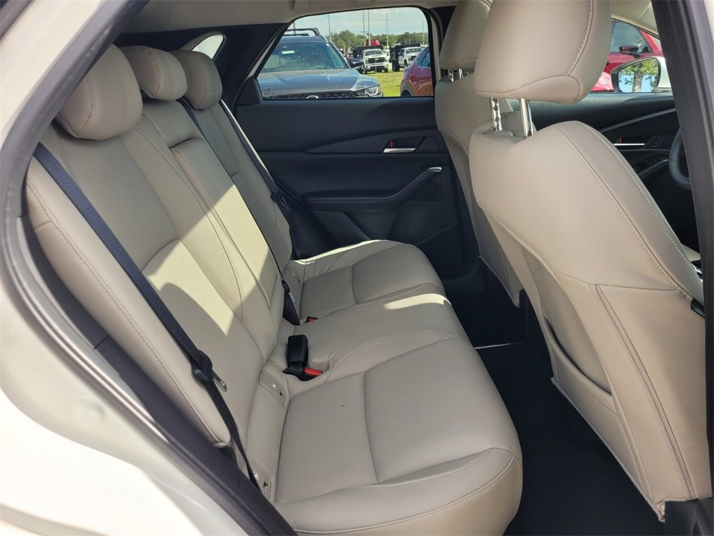 Certified 2025 MAZDA CX-30 AWD 2.5 S w/ Preferred Package image 17