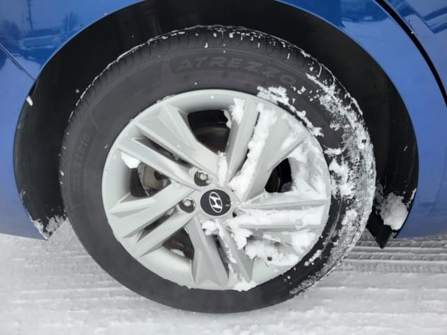 Used 2020 Hyundai Elantra SEL FWD image 5