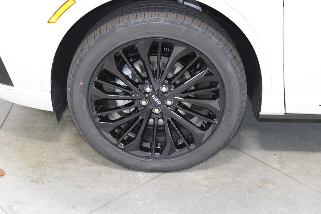 New 2026 Lincoln Corsair Premiere image 18