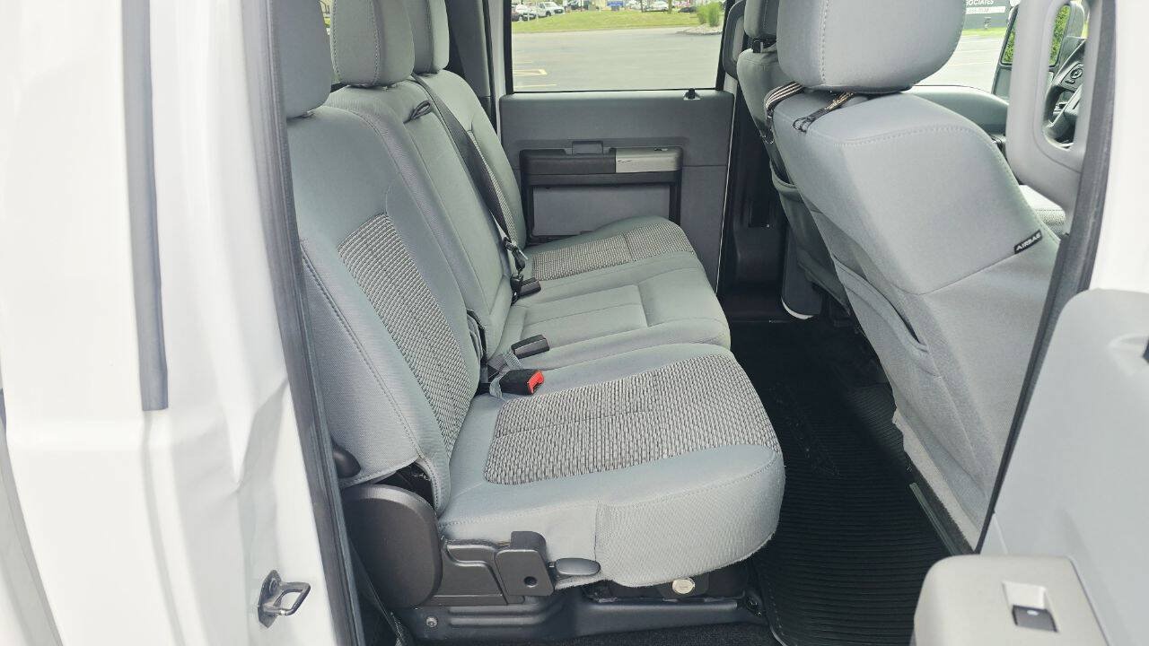 Used 2016 Ford F250 XLT w/ FX4 Off-Road Package AWD/4WD image 15