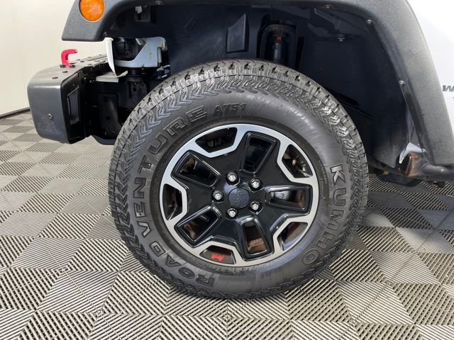 Used 2016 Jeep Wrangler Unlimited Rubicon AWD/4WD image 11
