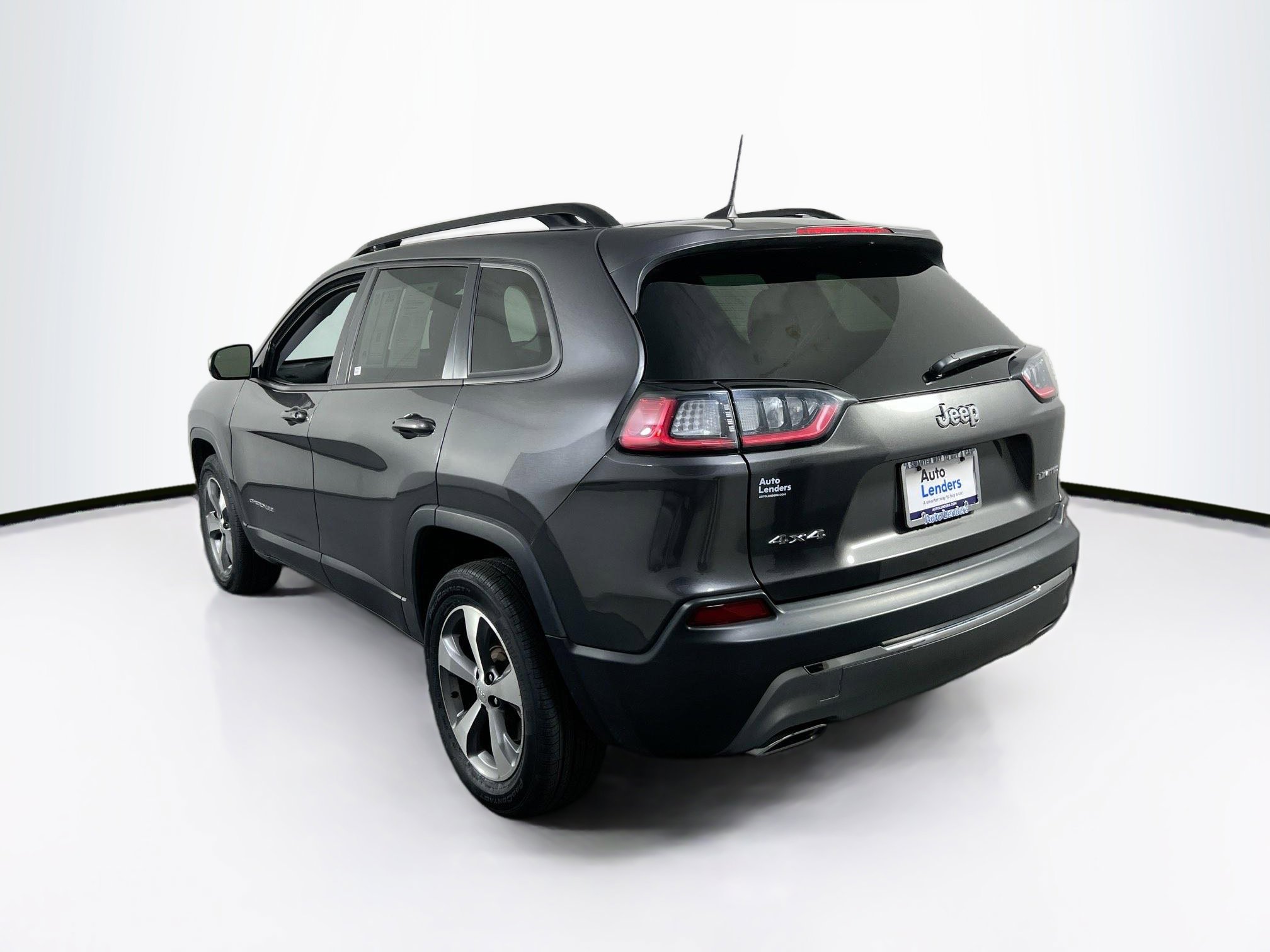 Used 2022 Jeep Cherokee Limited image 7