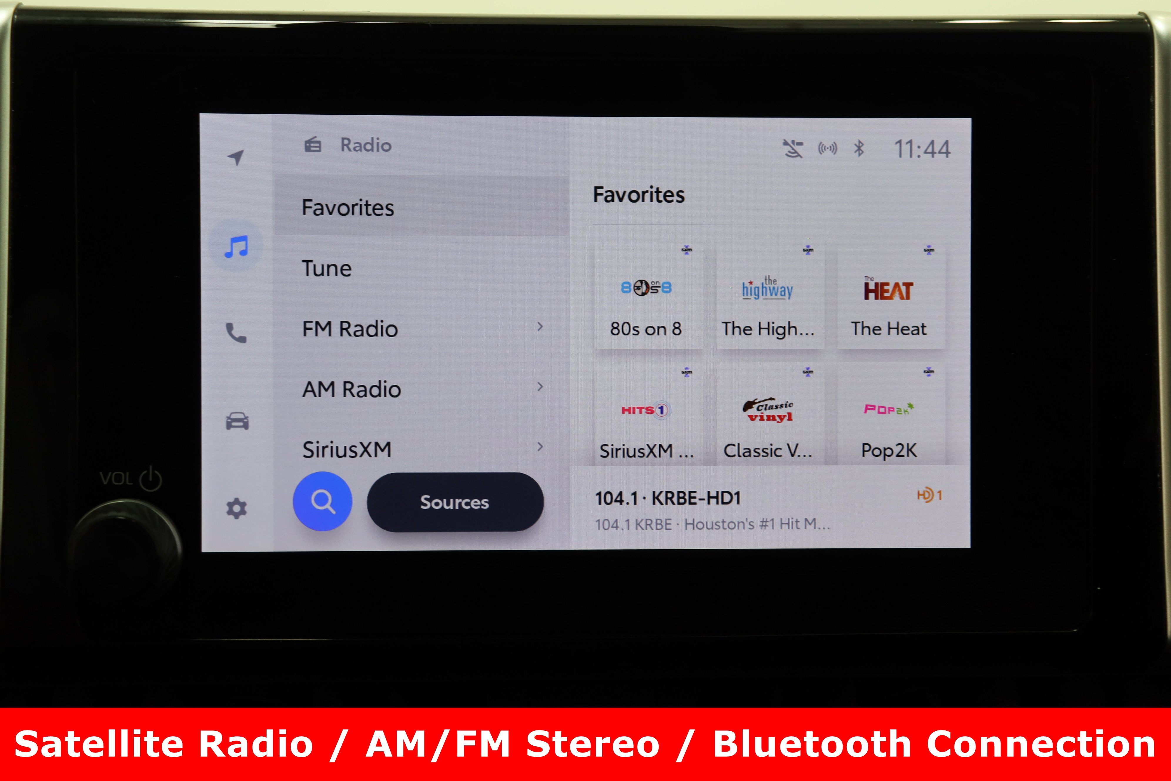 Used 2024 Toyota RAV4 LE image 17