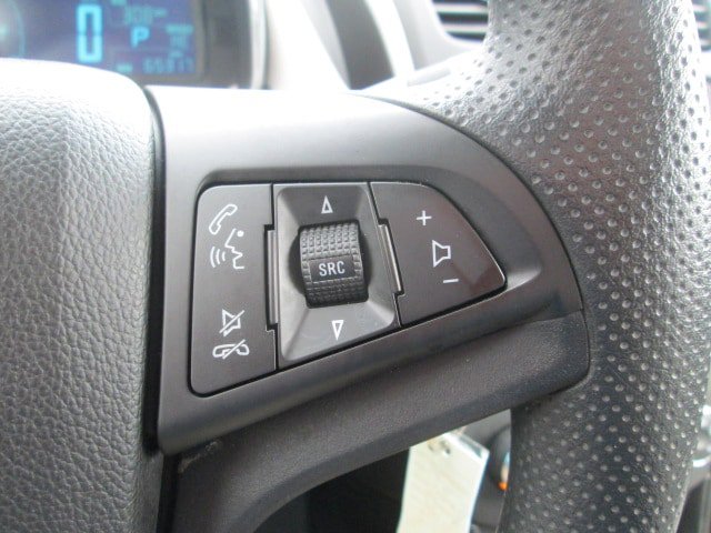 Used 2015 Chevrolet Trax LS FWD image 17