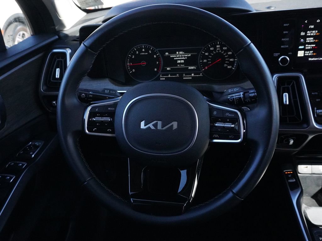 Used 2023 Kia Sorento S w/ Panoramic Sunroof Package image 35