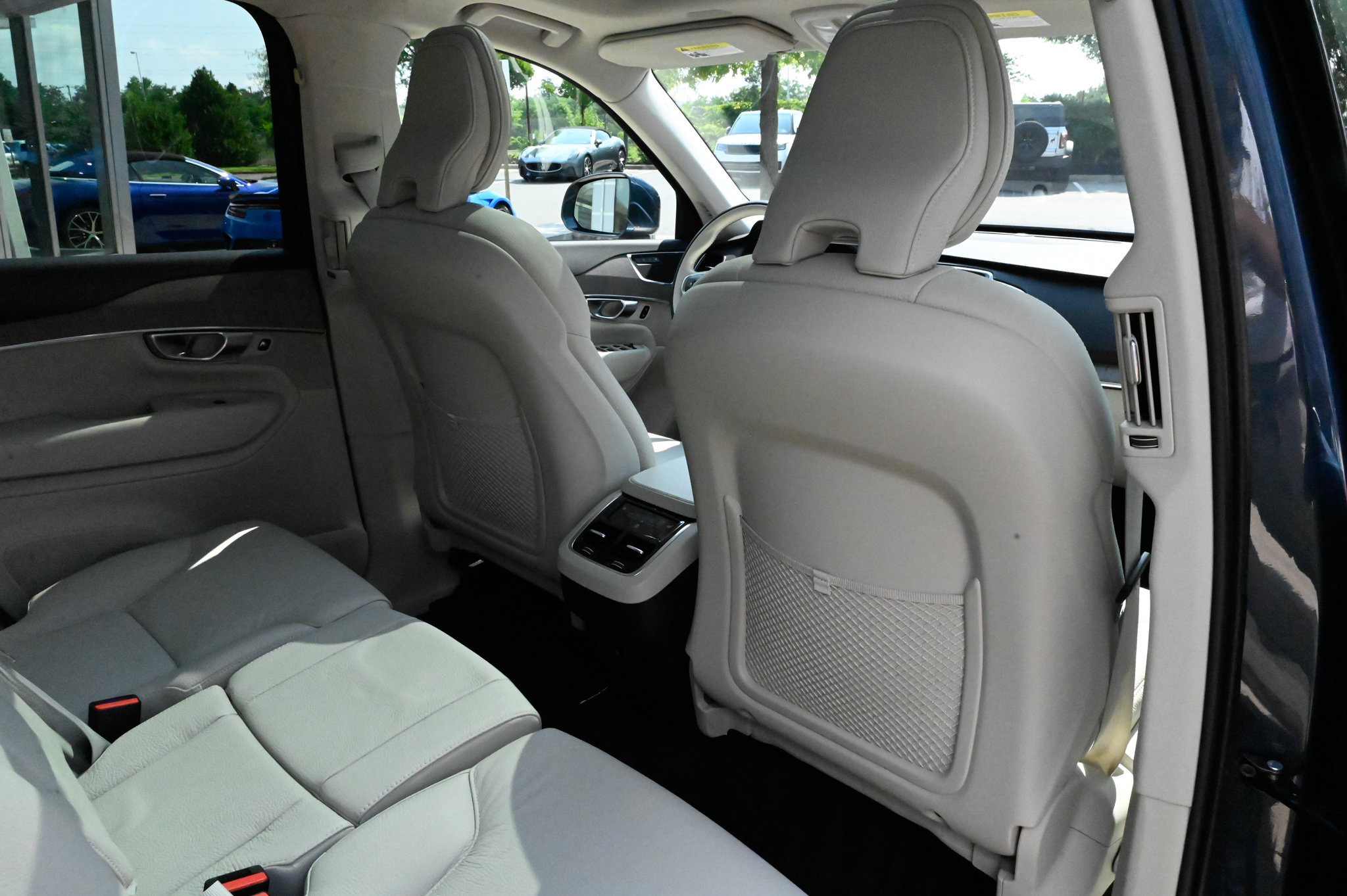 Used 2023 Volvo XC90 B6 Plus AWD/4WD image 50