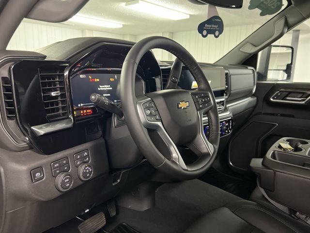 Certified 2026 Chevrolet Silverado 2500 LTZ AWD/4WD image 10
