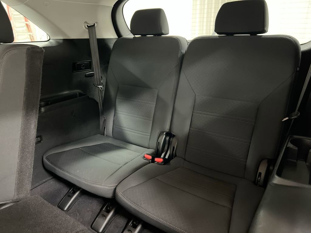 Used 2019 Kia Sorento L image 27