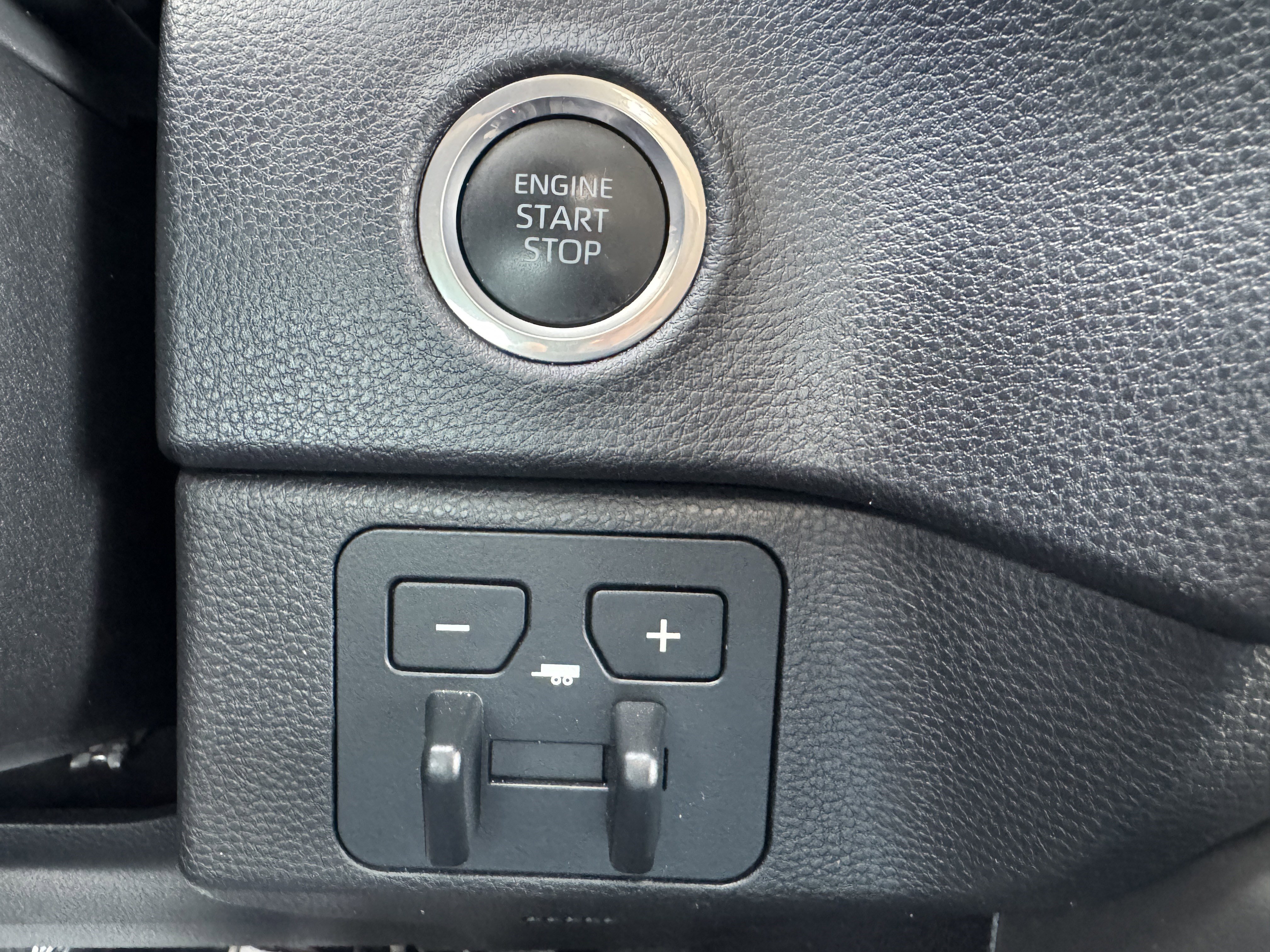 Used 2024 Toyota Tundra SR5 image 28