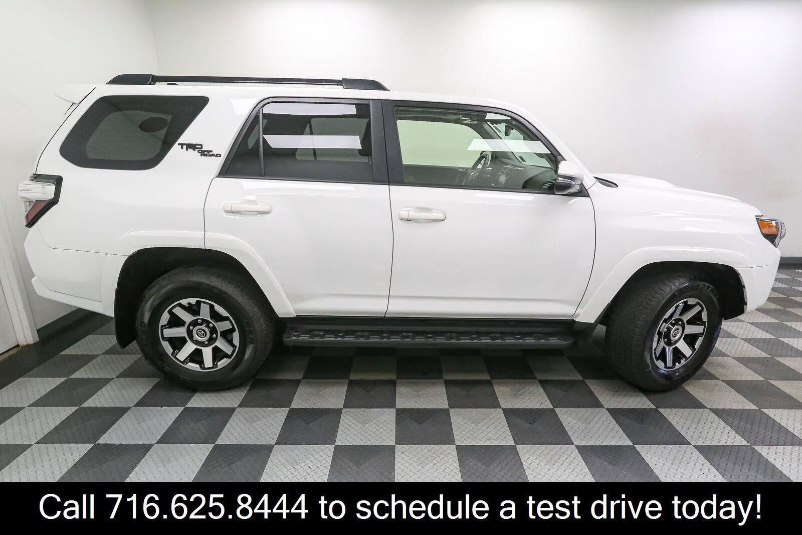 Used 2024 Toyota 4Runner TRD Off-Road Premium w/ Off Road Premium Plus Package AWD/4WD image 8