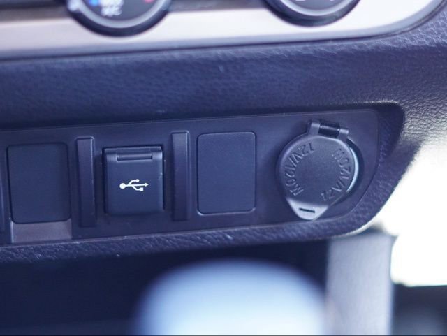 Used 2022 Toyota Tacoma SR image 25