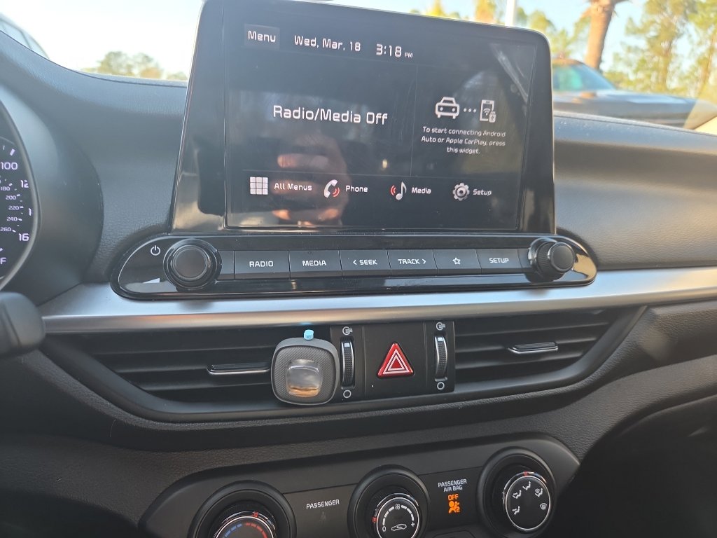 Used 2022 Kia Forte FE image 10