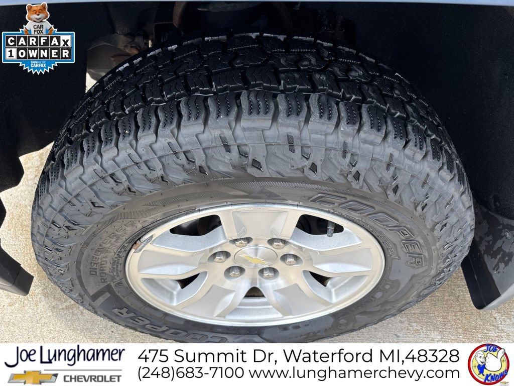 Used 2018 Chevrolet Silverado 1500 LT w/ All Star Edition AWD/4WD image 10