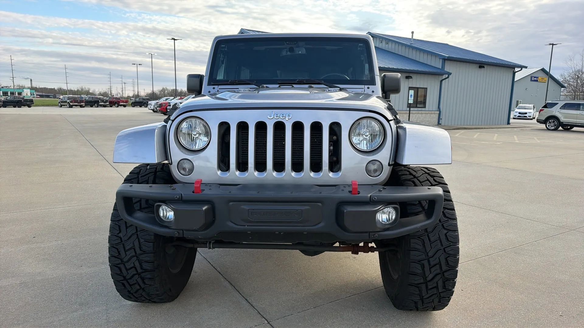 Used 2016 Jeep Wrangler Unlimited Rubicon image 32