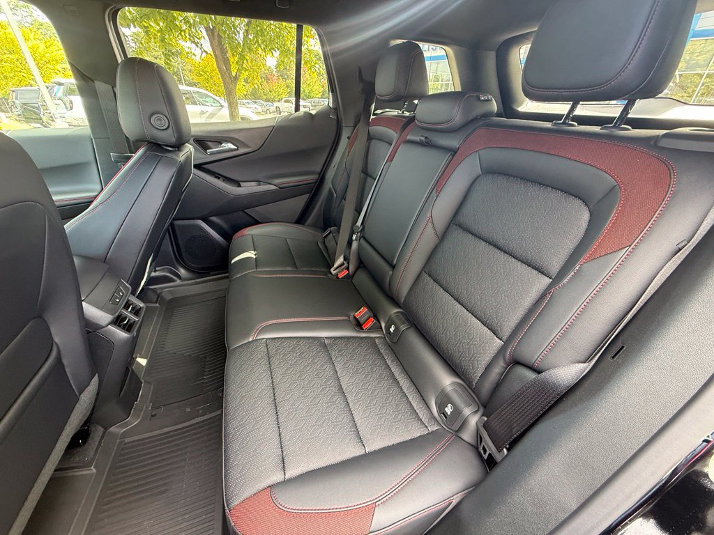 New 2027 Chevrolet Equinox RS w/ Convenience Package III AWD/4WD image 23