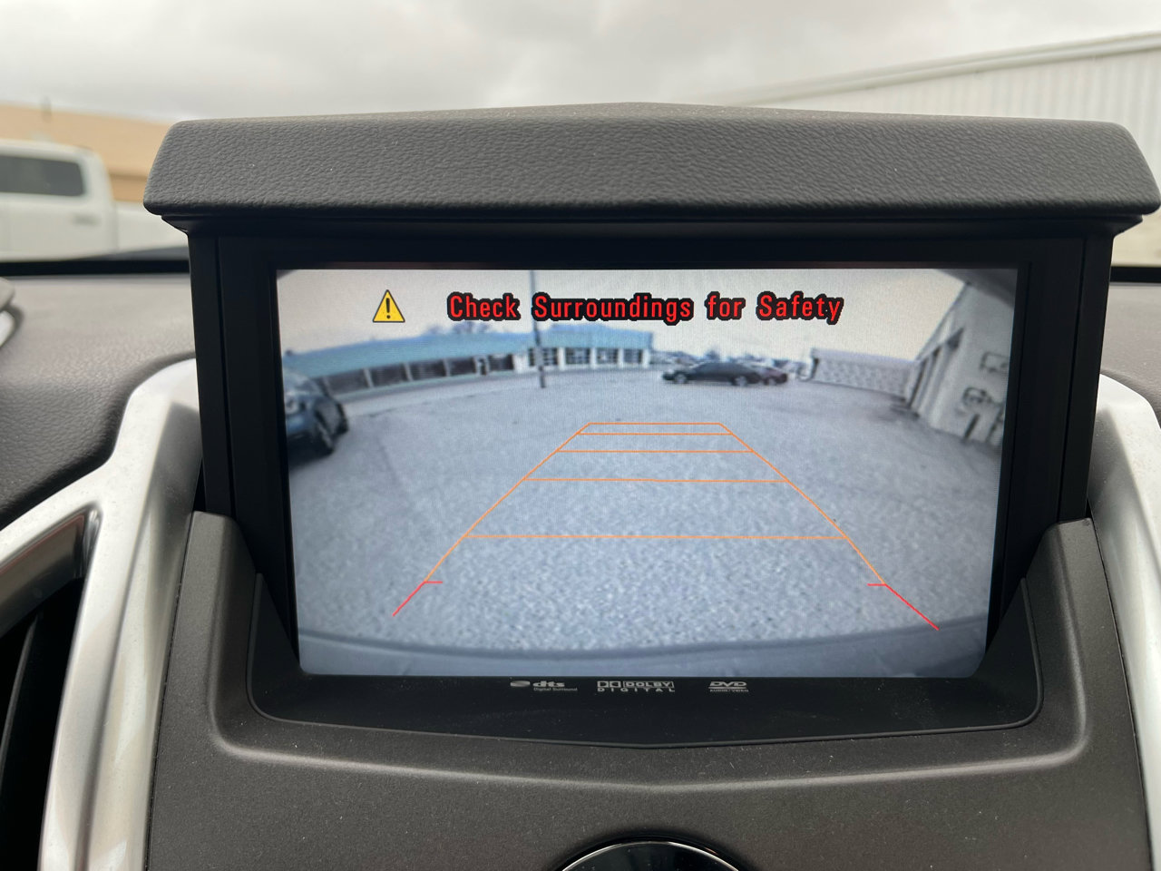 Used 2011 Cadillac SRX Luxury image 32