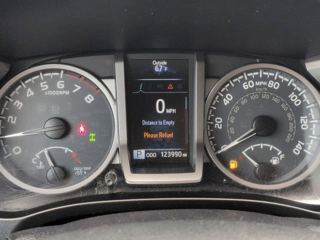 Certified 2017 Toyota Tacoma SR5 w/ Tow Package image 15