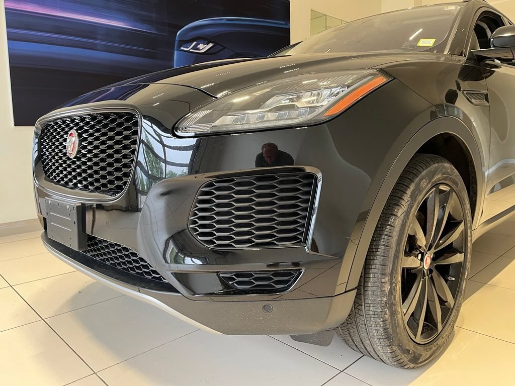 Used 2020 Jaguar E-PACE AWD/4WD image 15